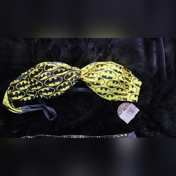 Dc Comics Batman *New With Tags * Two Pc Swim Suit Sz Large - Picture 3 of 4